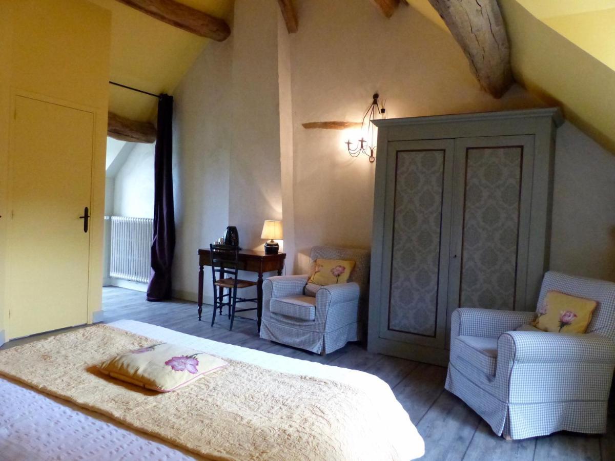 Val De La Nef Bed & Breakfast Joux-la-Ville ภายนอก รูปภาพ